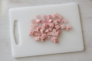 Preparazione Mezze penne con ricotta e prosciutto - Fase 1