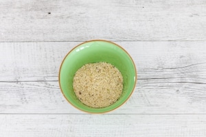 Preparazione Pesto di zucchine con il Bimby - Fase 1