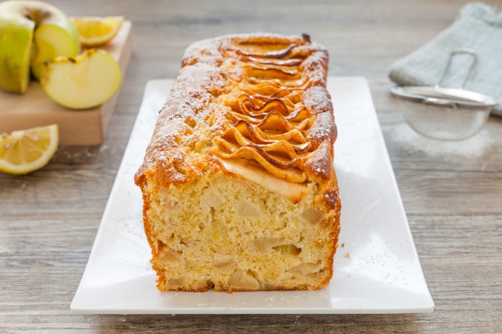 Plumcake sofficissimo alle mele ricetta