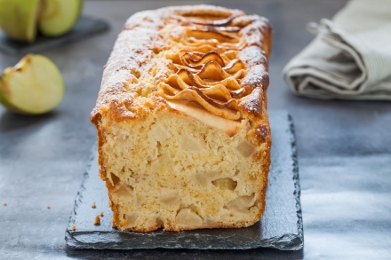 Preparazione Plumcake sofficissimo alle mele - Fase 4 Preparazione Plumcake sofficissimo alle mele - Fase 4