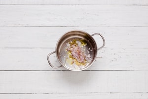 Preparazione Risotto con topinambur e raspadura - Fase 1