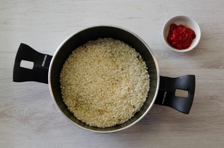 Preparazione Sartù di riso con spezzatino e piselli - Fase 2 Preparazione Sartù di riso con spezzatino e piselli - Fase 2