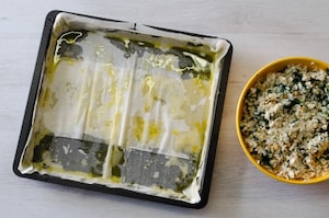 Preparazione Spanakopita con riso e spinaci - Fase 2