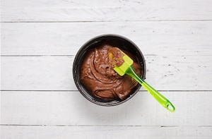 Preparazione Torta al cacao, rum, crema all'arancia - Fase 4