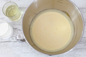 Preparazione Torta con tavolette di cioccolato - Fase 1