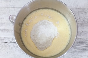 Preparazione Torta con tavolette di cioccolato - Fase 2