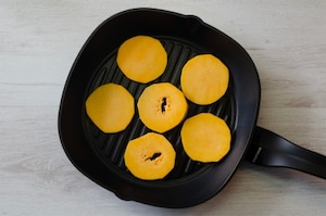 Preparazione Zucca grigliata sott'olio - Fase 1