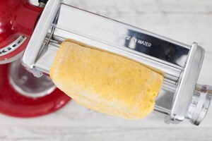 Preparazione Bugie ripiene - Fase 2