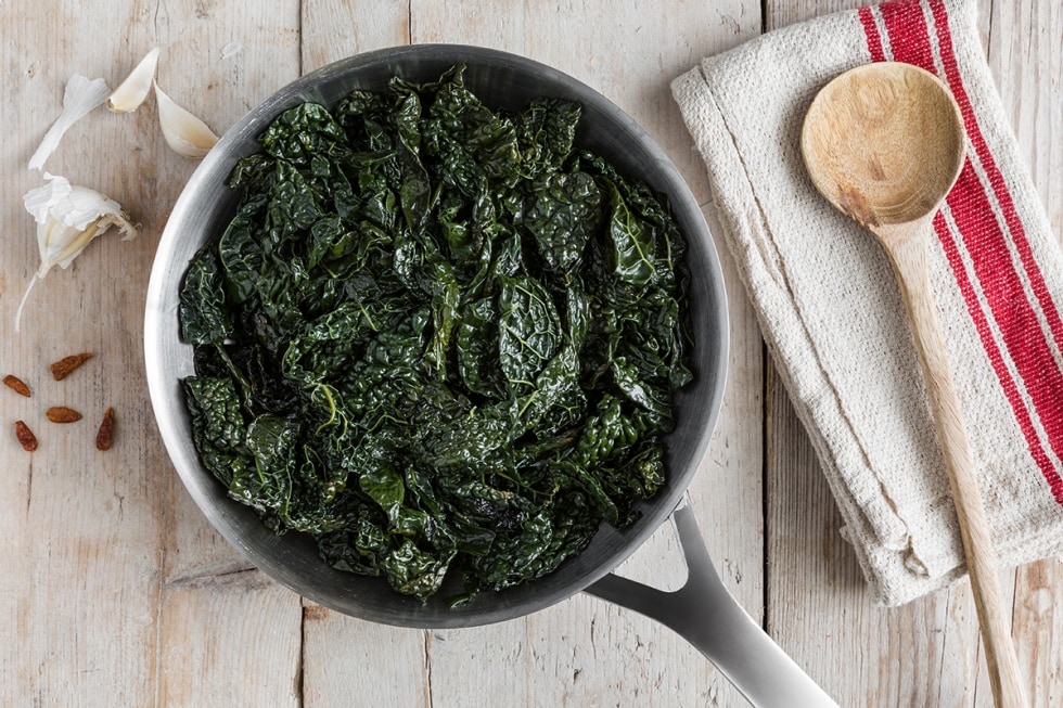 Cavolo nero in padella ricetta