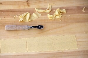 Preparazione Chiacchiere con il Bimby - Fase 2