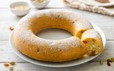 Ciambella con crusca, uvetta e cardamomo
