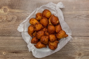 Preparazione Frittelle di mele e ricotta - Fase 3