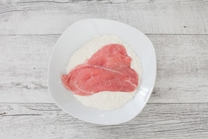 Preparazione Scaloppine al limone - Fase 1