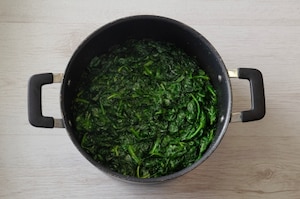 Preparazione Torta salata ricotta e spinaci - Fase 1