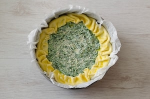 Preparazione Torta salata ricotta e spinaci - Fase 3