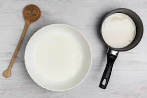 Preparazione Mini mousse allo yogurt e lamponi - Fase 1