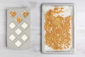 Preparazione Mini mousse allo yogurt e lamponi - Fase 2