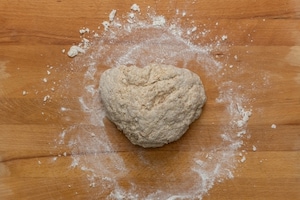 Preparazione Pane alle mele e noci - Fase 2