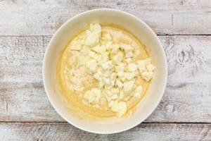 Preparazione Torta sette vasetti alle mele - Fase 3