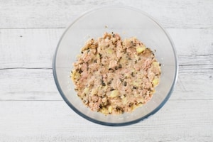 Preparazione Zucchine ripiene di tonno e capperi - Fase 2