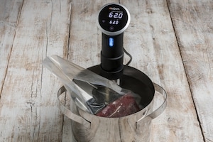 Preparazione Cappello del prete in salsa verde con cottura a bassa temperatura - Fase 2