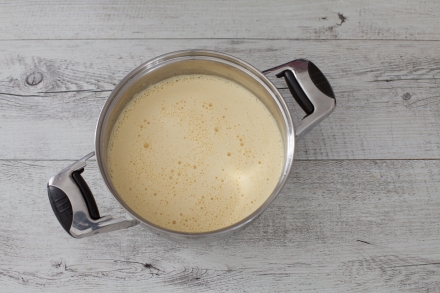 Preparazione Crema al limone - Fase 2 Preparazione Crema al limone - Fase 2