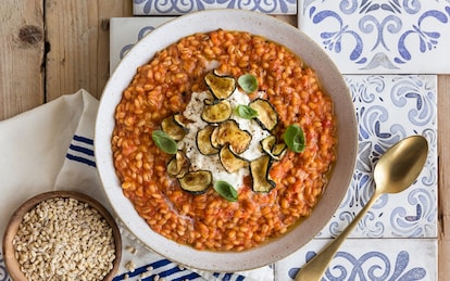 Orzotto al pomodoro e burrata