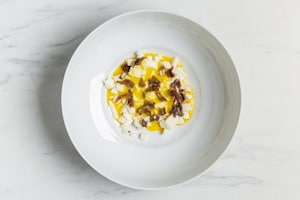 Preparazione Pasta veloce con acciughe e mozzarella - Fase 2