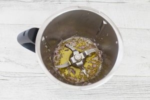 Preparazione Risotto alle zucchine con il Bimby - Fase 2
