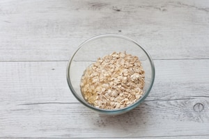 Preparazione Tartellette di granola al kiwi - Fase 1