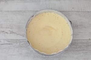 Preparazione Torta versata alla marmellata - Fase 3