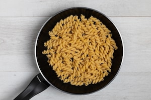 Preparazione Cacio, pepe e finocchietto - Fase 1