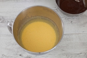 Preparazione Ciambella al cioccolato - Fase 2