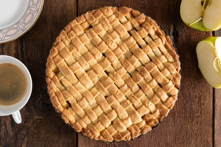 Preparazione Crostata mele, amaretti e cioccolato - Fase 4 Preparazione Crostata mele, amaretti e cioccolato - Fase 4