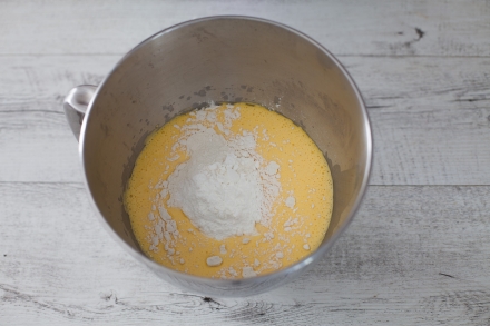 Preparazione Crostata morbida - Fase 2 Preparazione Crostata morbida - Fase 2