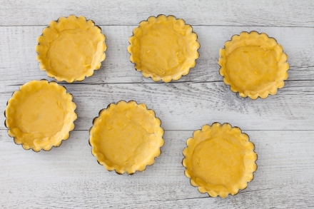 Preparazione Crostatine alle mele - Fase 3 Preparazione Crostatine alle mele - Fase 3