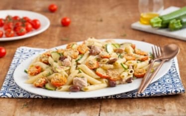 Pasta fredda con il tonno