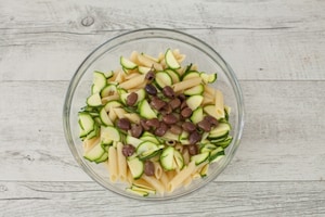 Preparazione Pasta fredda con il tonno - Fase 2