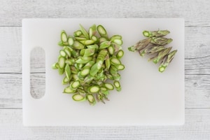 Preparazione Risotto agli asparagi con il Bimby - Fase 1