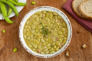 Preparazione Zuppa di fave fresche - Fase 4