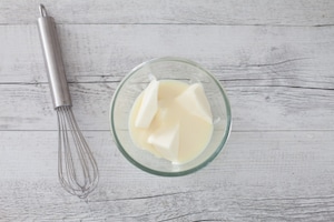 Preparazione Bird's milk cake - Fase 3