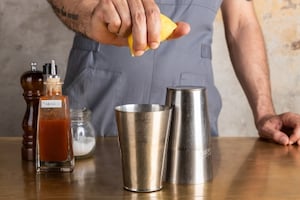 Preparazione Bloody Mary - Fase 1