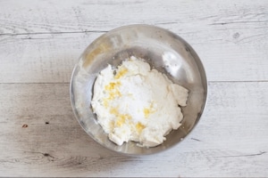 Preparazione Cestini di cioccolato variegati - Fase 3