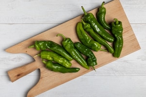 Preparazione Friggitelli al pomodoro - Fase 1