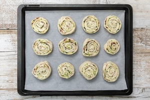 Preparazione Girelle con mozzarella, zucchine e pancetta - Fase 3