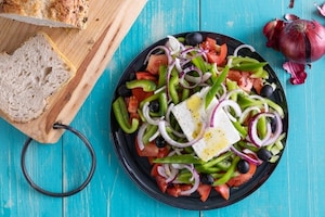 Preparazione Insalata greca - Fase 4