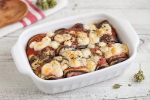 Preparazione Involtini di melanzane al forno - Fase 4