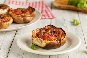 Preparazione Melanzane ripiene alla parmigiana - Fase 5