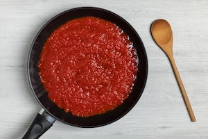 Preparazione Polpette di pesce spada in umido - Fase 1