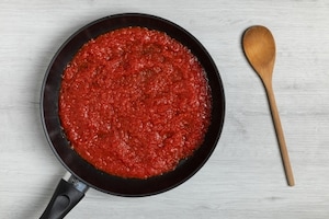 Preparazione Polpette di pesce spada in umido - Fase 1